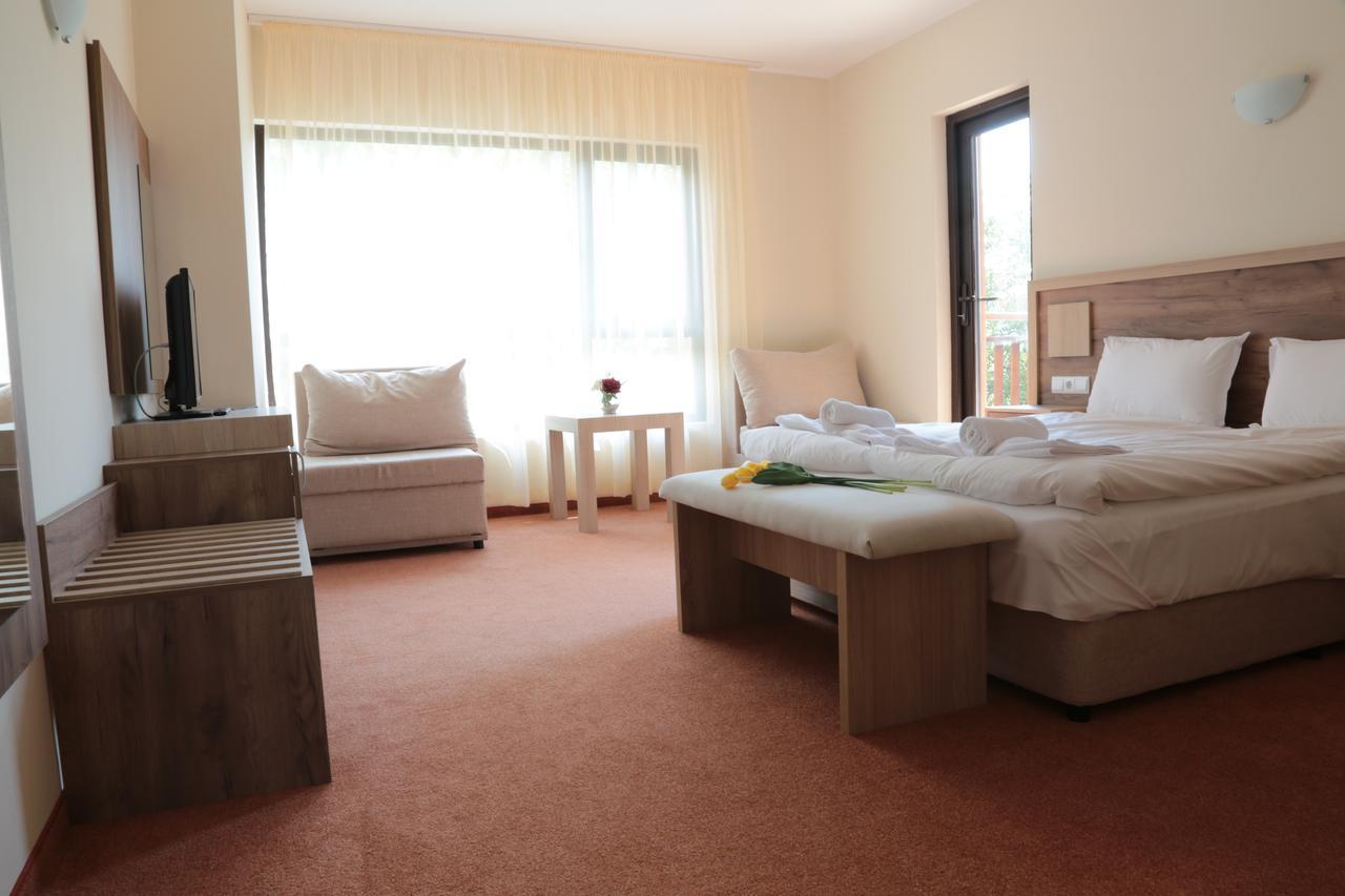 Sveti Nikola Family Hotel Sapareva Banya Exterior foto